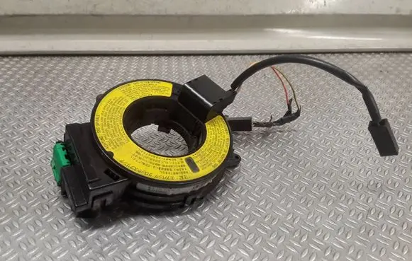 Mitsubishi Colt Airbag slip ring squib (SRS ring) MR979369