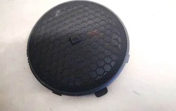 Side speaker trim/cover
