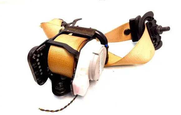 BMW X3 F25 Front seatbelt 3066322 0717G4M108 S2736725401