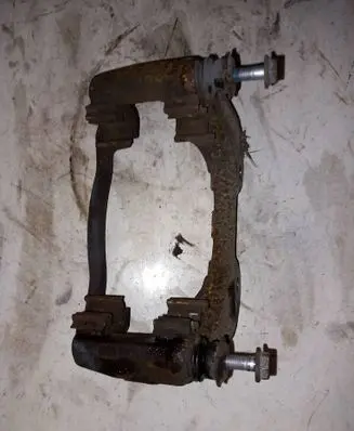 Peugeot 307 Front Brake Caliper Pad/Carrier 