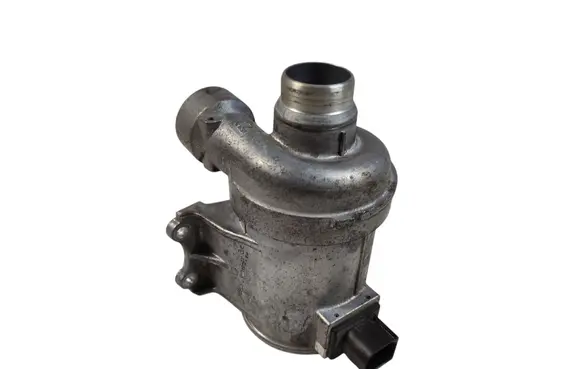 Volvo XC90 Water pump 327827210 ENAC44300