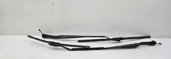 Jaguar XJ X350 Front wiper blade arm 166232