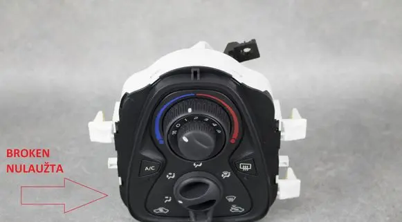Peugeot 108 Climate control unit 55900YV030