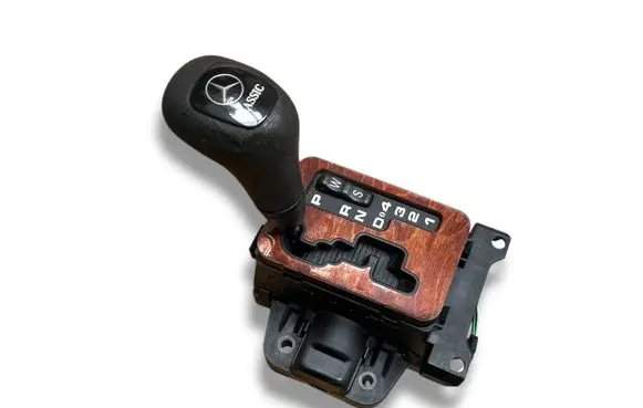 Mercedes-Benz C W202 Gear shifter/selector A2022670637 A2022670137