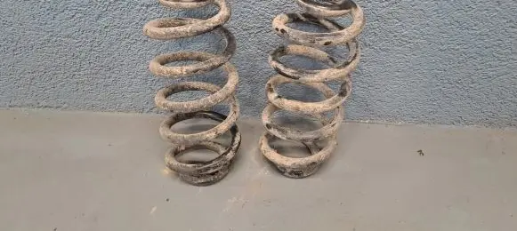 Nissan Qashqai Rear coil spring
