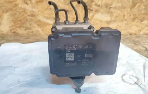 Mercedes-Benz C W204 ABS Pump A1729014000 28526482113 10061939691