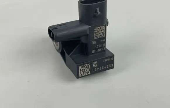 Volkswagen PASSAT B9 Airbag deployment crash/impact sensor 85E959651