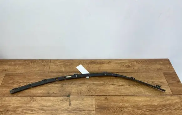 Chevrolet Camaro Front bumper splitter molding 84058355-pinya