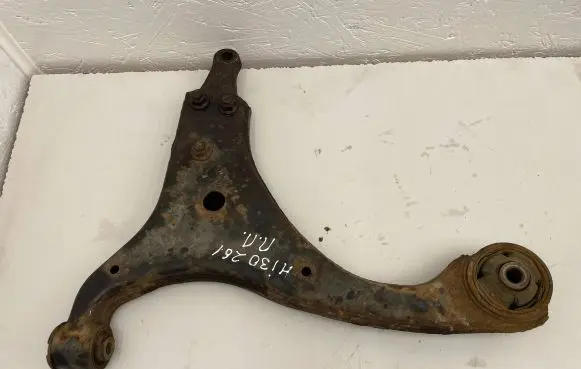 Hyundai i30 Front control arm 