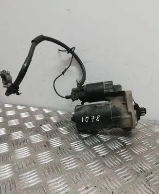 Volkswagen Golf IV Starter motor 0001121006 020911023F