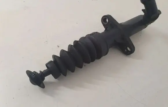 Peugeot 508 Clutch slave cylinder 9688696680