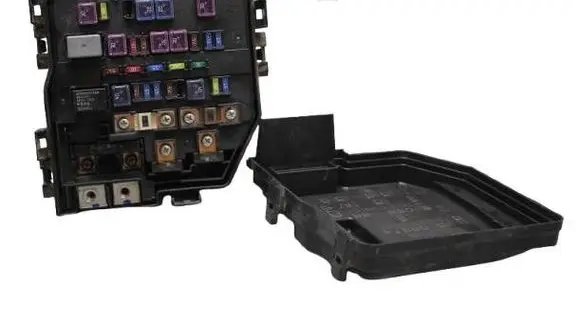 Fuse box set