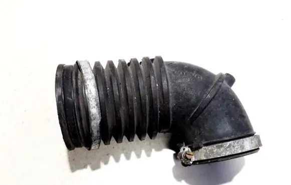Volvo S40, V40 Air intake hose/pipe 30620802