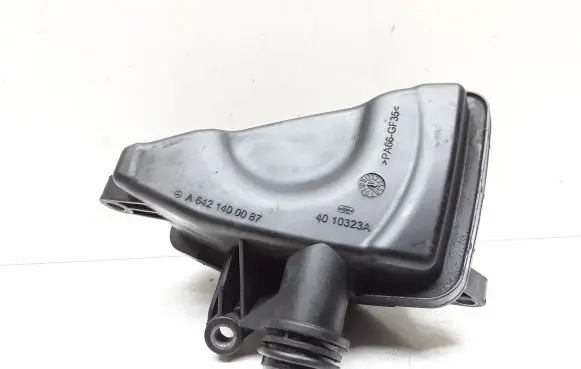 Mercedes-Benz ML W164 Intake resonator A6421400087
