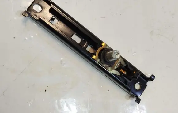 Maserati Ghibli Seat belt adjustment rail 6700014250