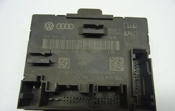 Audi A1 Door control unit/module 8X0959792K