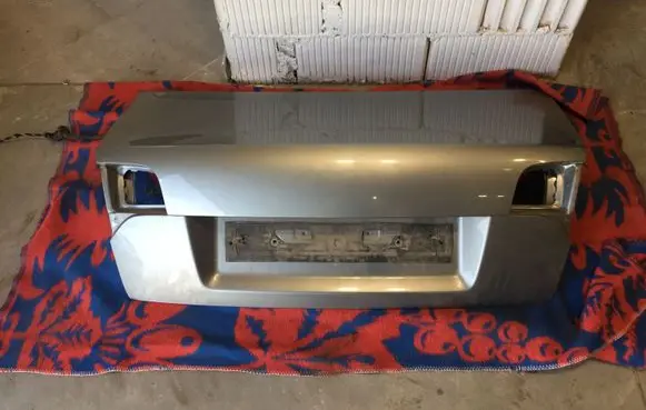 Audi A4 S4 B7 8E 8H Tailgate/trunk/boot lid