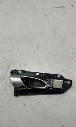 Porsche Cayenne (9PA) Front door interior handle 7P5837020C