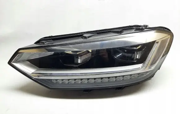 Volkswagen Touran III Headlight/headlamp