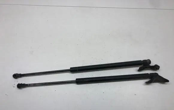 Toyota Corolla E120 E130 Tailgate/trunk strut/damper 6896002031 6895002041