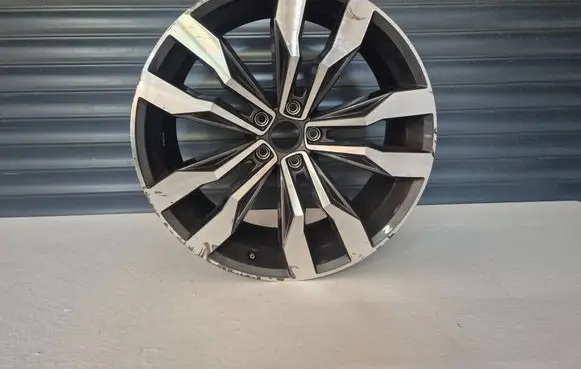Volkswagen Tiguan Allspace R20 alloy rim 5NN601025E