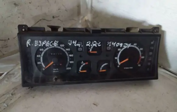 Renault Espace II Speedometer (instrument cluster)