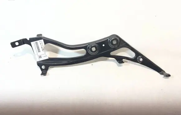 BMW 2 F45 Fender mounting bracket 7408657