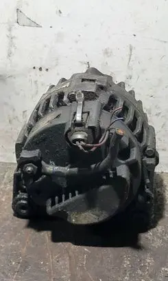 Volkswagen Polo V 6R Generator/alternator 03D903025J