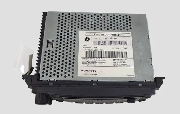 Jeep Cherokee KJ Radio/CD/DVD/GPS head unit MU9CY95G