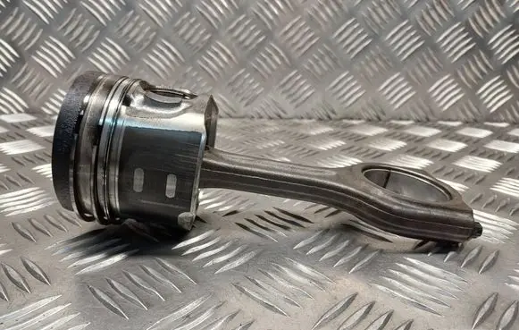 Citroen Berlingo Piston with connecting rod 619 75L101