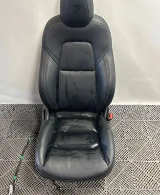 Tesla Model 3 Front passenger seat 
