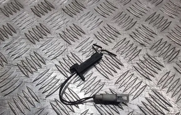 Ford Mondeo MK IV Outside/exterior temperature sensor 6PT00474104 93BB10K936AA