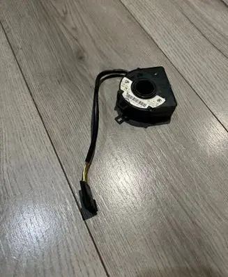 BMW 3 E46 Steering angle sensor 6750126