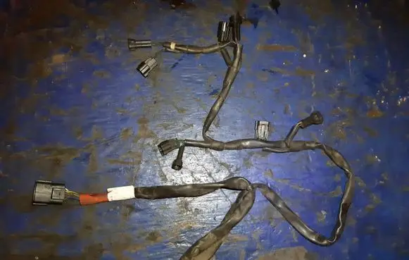 Mitsubishi Lancer X Engine installation wiring loom