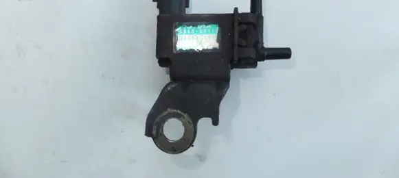 Toyota Land Cruiser (J100) Starter motor/solenoid 2586050110 TOYOTA2586050110