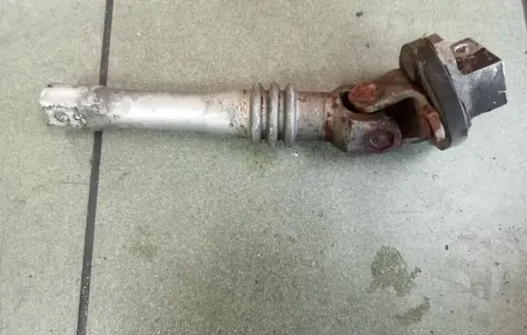 Mercedes-Benz S W220 Steering column universal joint 000