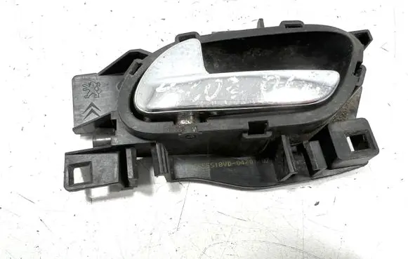 Peugeot 107 Front door interior handle 965555118VD