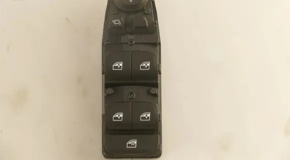 BMW X3 G01 Electric window control switch 683272902