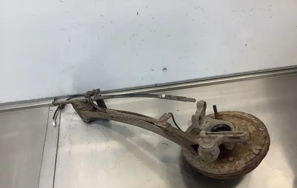Subaru Forester SG Rear wheel hub spindle/knuckle 