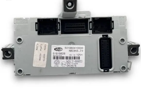 Lancia Y10 Fuse box set 51818628