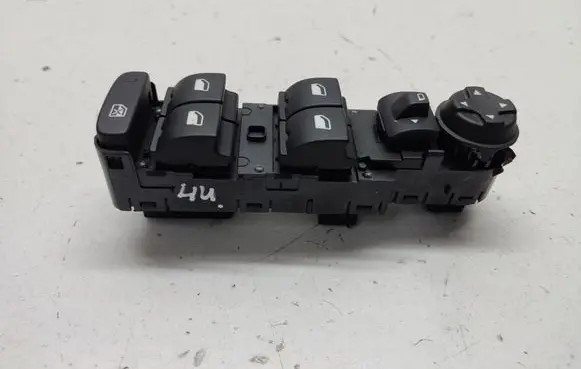 Opel Mokka B Electric window control switch 96788281ZD