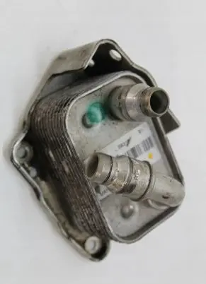 Engine oil radiator