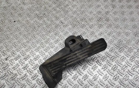 Volkswagen PASSAT B7 Accelerator throttle pedal 6PV01104005 1K2721503AJ