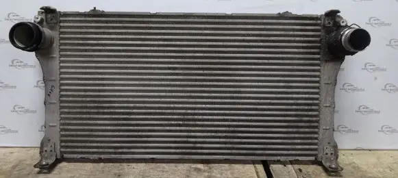 Toyota Avensis T270 Intercooler radiator