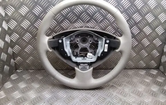 Nissan Leaf I (ZE0) Steering wheel