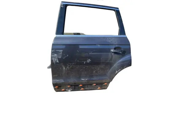 Audi Q7 4L Rear door