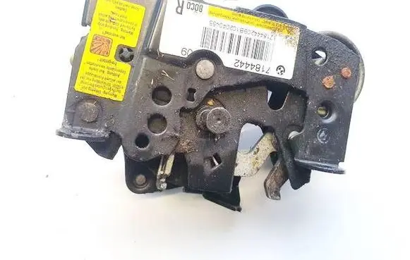 BMW 5 F10 F11 Engine bonnet/hood lock/catch 7184442