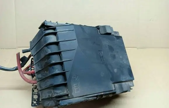 Skoda Octavia Mk2 (1Z) Fuse module 1K0937629A 017033908