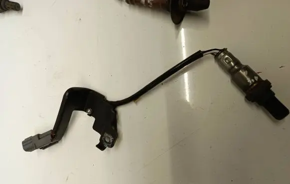 Hyundai Genesis Lambda probe sensor 392103C570