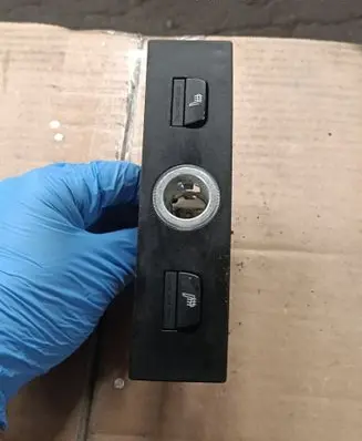Seat heating switch